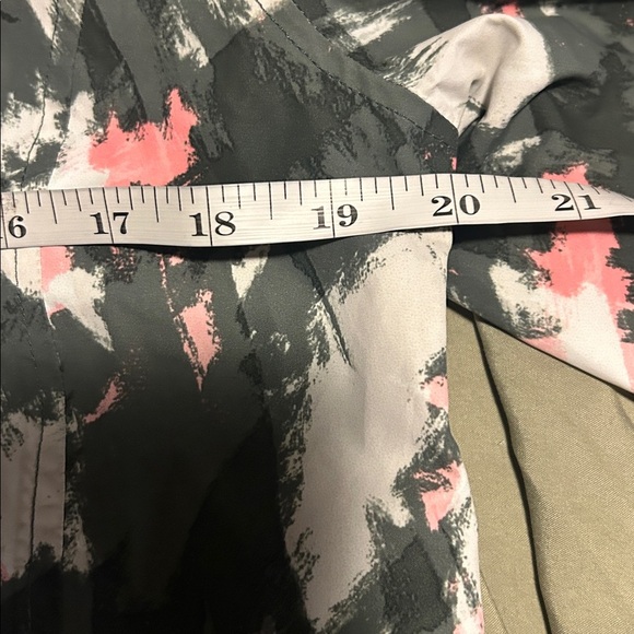 Timberland Abstract Patterned Jacket - Picture 6 of 7